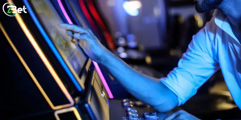 Nổ Hũ ZBET: Cơ Hội Trúng Jackpot Siêu Khủng Mỗi Ngày 4 Các mức thưởng lớn cực kỳ hấp dẫn
